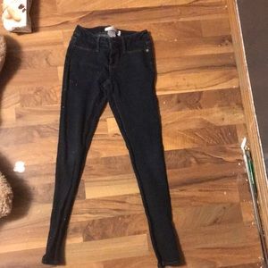 Black jeans, no boundaries, size 1